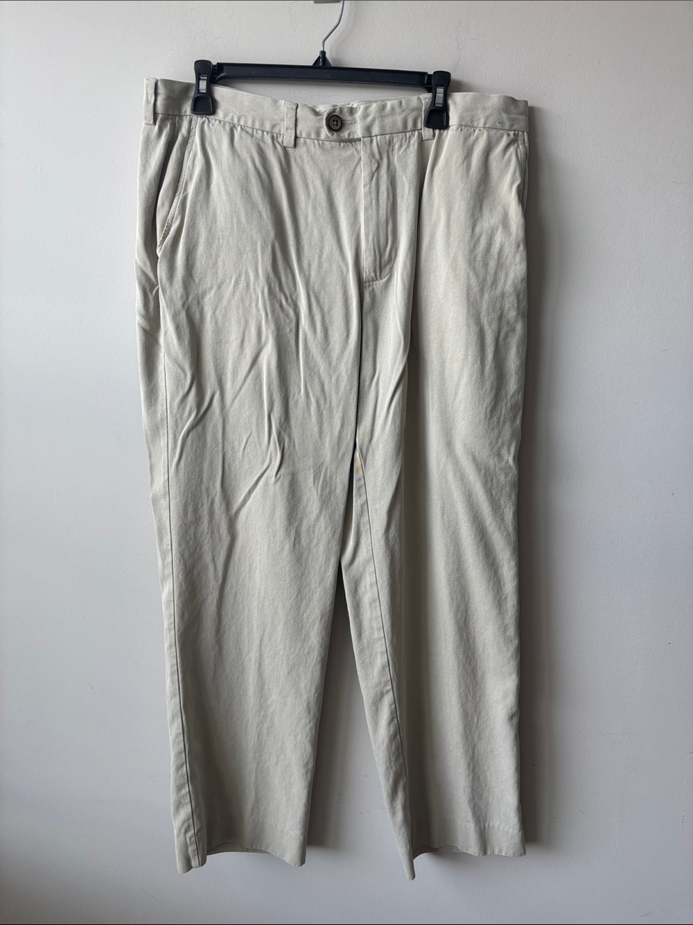 Tommy Bahamas Men's Classic Straight-Leg Pants in Light Beige 36 x 32